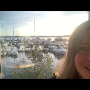 Meet your Posher, Sarah